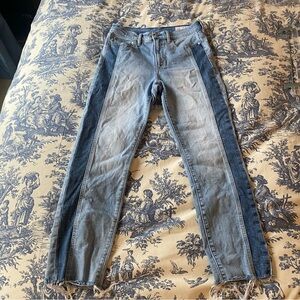 GAP vintage slim high rise two toned jeans size 29/8 EUC raw hem